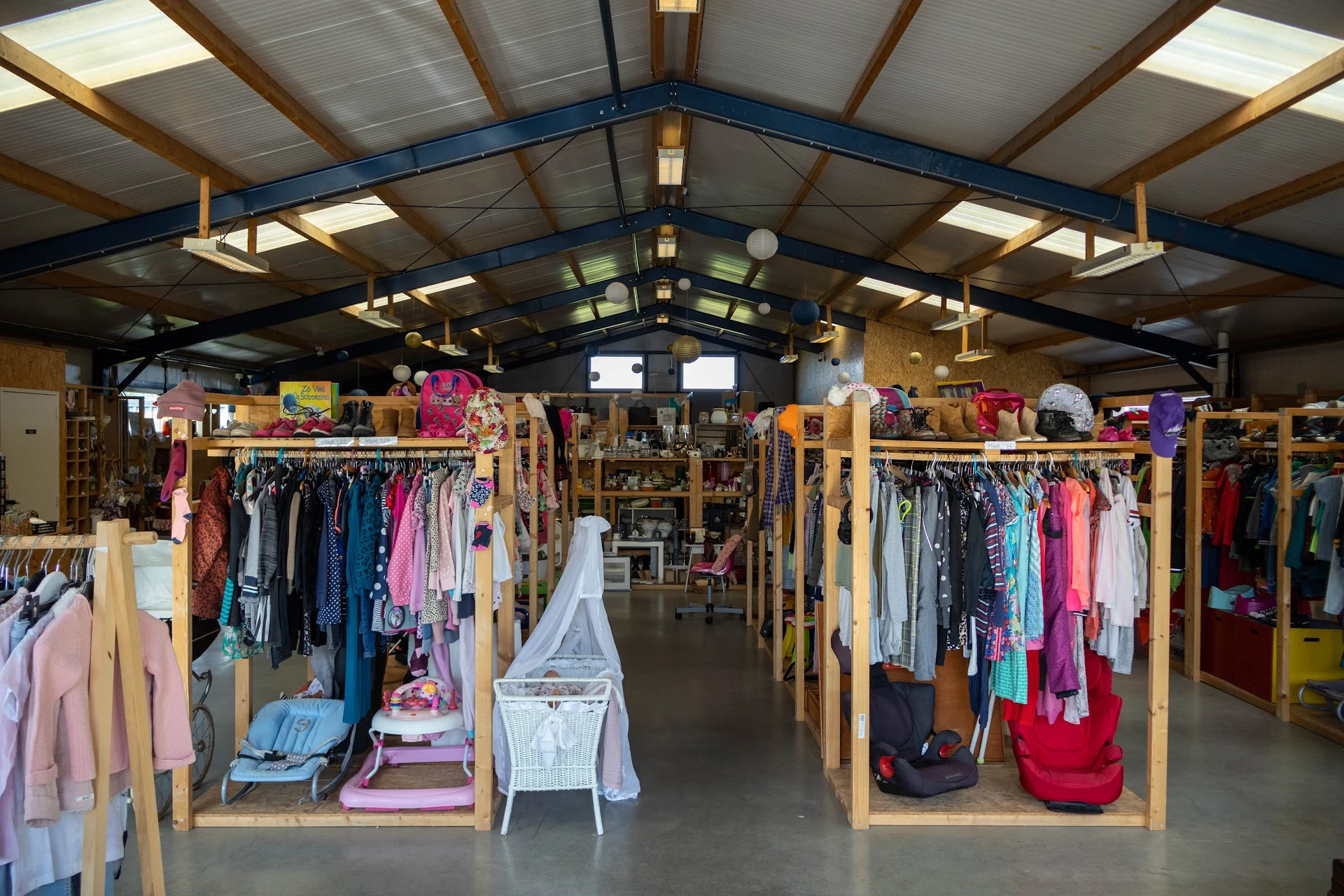 Foto gedeeld door eigenaar van Kringloopwinkel Poco Loco in Menaam