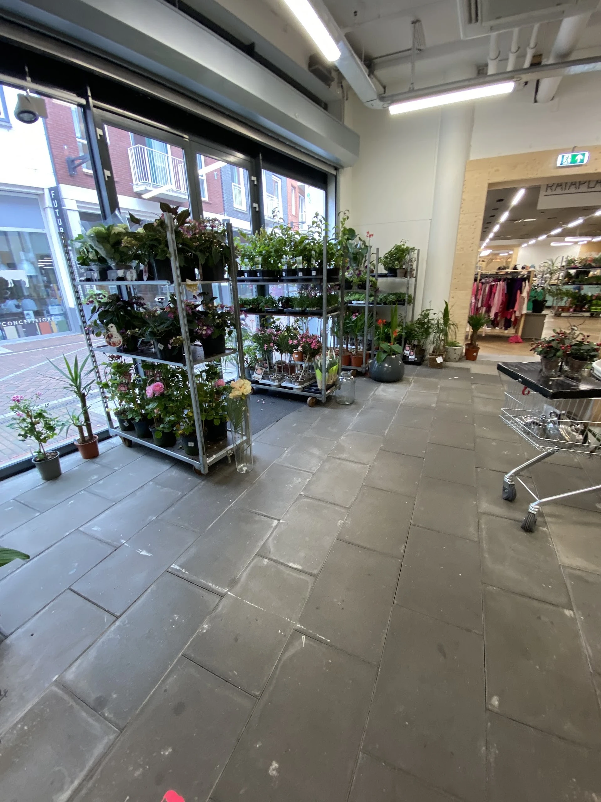 Bezoeker foto van Kringloopwinkel Rataplan in Spijkenisse