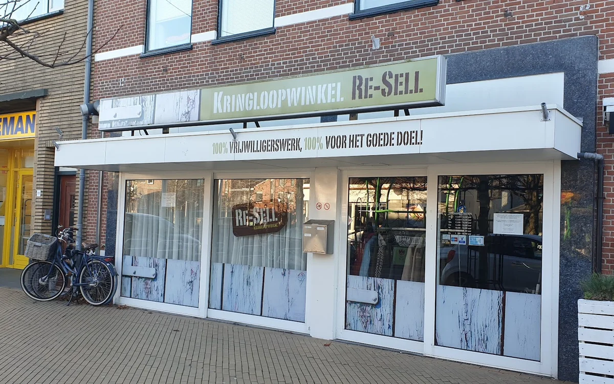 Kringloopwinkel Re-Sell Kringloopwinkel in 's-Gravenzande