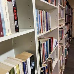 Bezoeker foto van Re-Usable Kringloopwinkel Purmerend in Purmerend