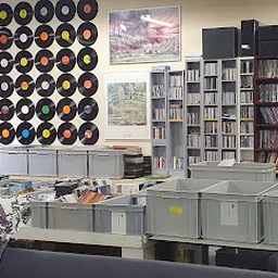 Bezoeker foto van Re-Usable Kringloopwinkel Purmerend in Purmerend