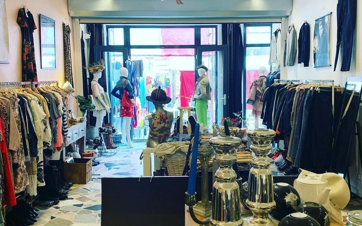 Kringloopwinkel Kringloopwinkel Relove Outlet in Amsterdam