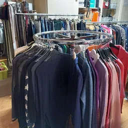 Bezoeker foto van Kringloopwinkel Ringloop in Epe