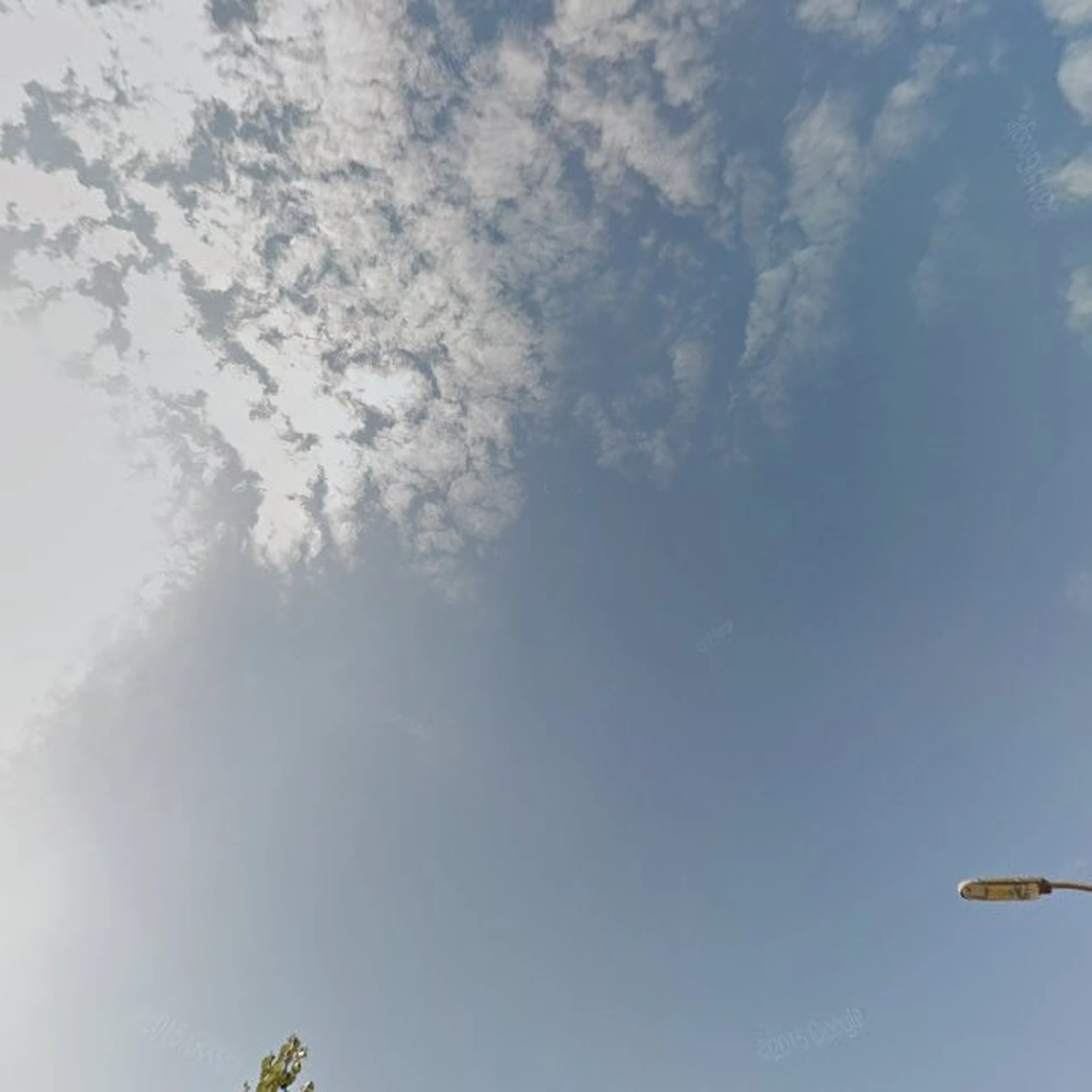 Kringloopwinkel Robbedoes kleding 'zo goed als nieuw' in Heino