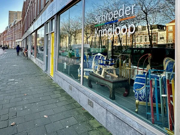 Kringloopwinkel Schroeder Kringloop Loosduinsekade in Den Haag