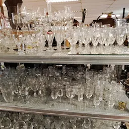 Bezoeker foto van Schroeder Kringloop Loosduinsekade in Den Haag