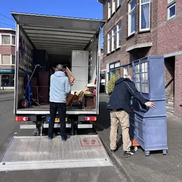 Bezoeker foto van Schroeder Kringloop Loosduinsekade in Den Haag