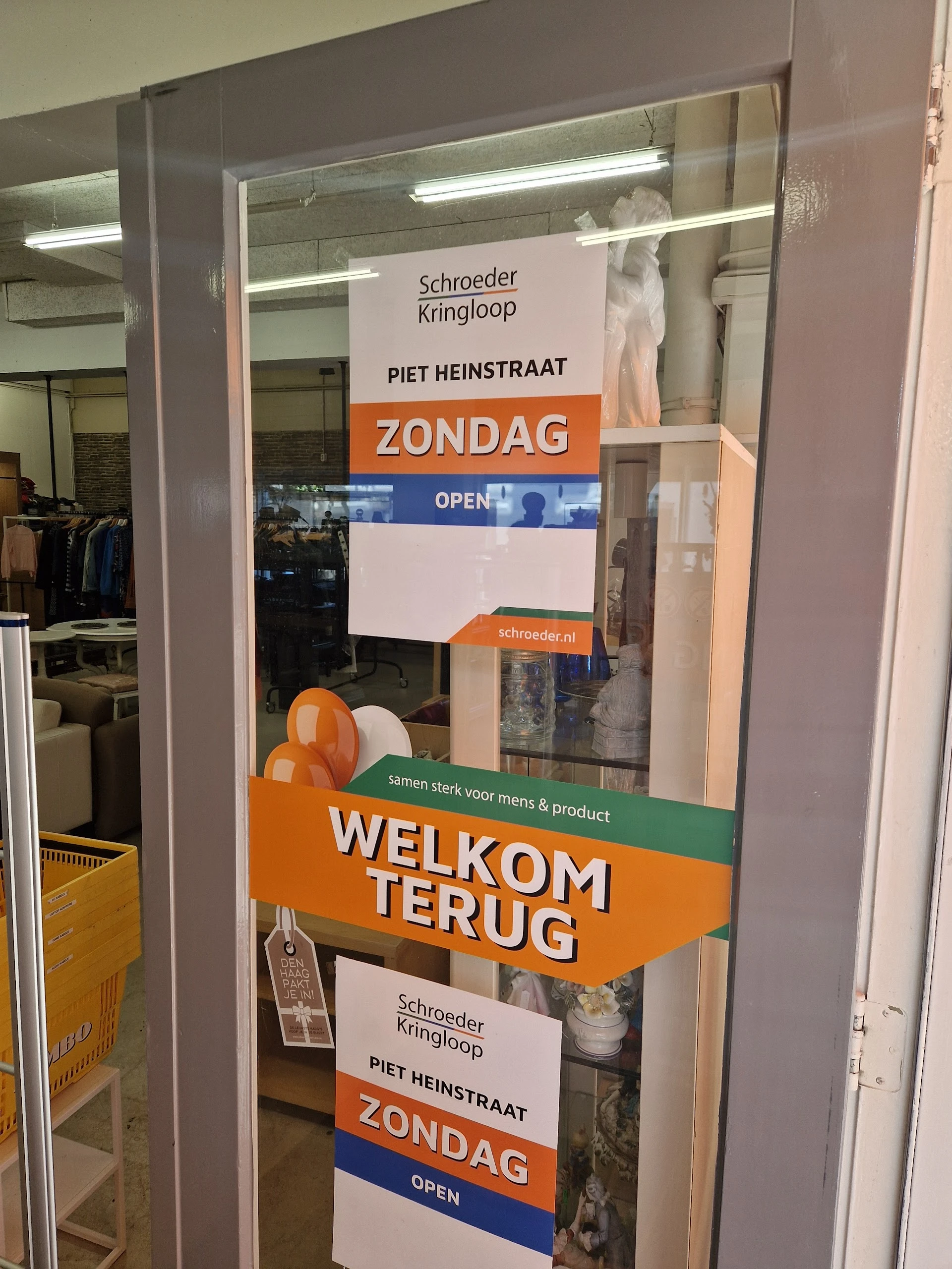 Kringloopwinkel Schroeder Kringloop Theresiastraat in The Hague