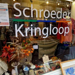 Bezoeker foto van Schroeder Kringloop Theresiastraat in The Hague