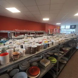 Bezoeker foto van Schroeder Kringloop Westduinweg in Den Haag