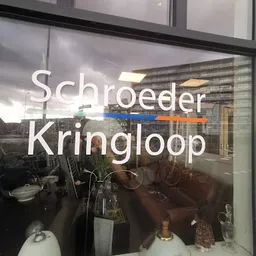 Bezoeker foto van Schroeder Kringloop Westduinweg in Den Haag