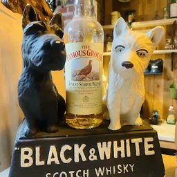 Bezoeker foto van Kringloopwinkel Second Life Brocante - Verlichting - Boeken in Gaanderen