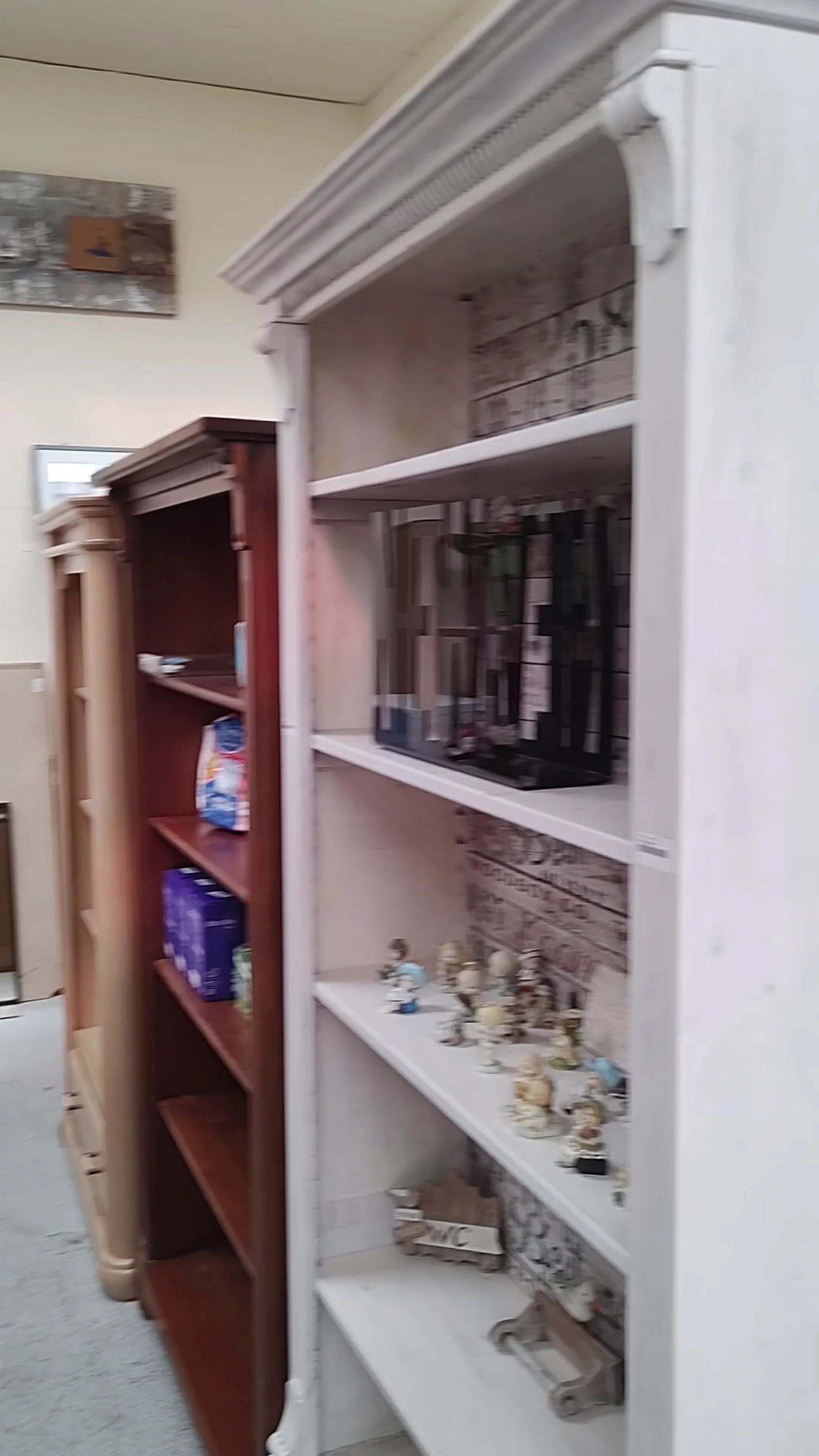 Kringloopwinkel Kringloopwinkel Second Sale Roosendaal in Roosendaal