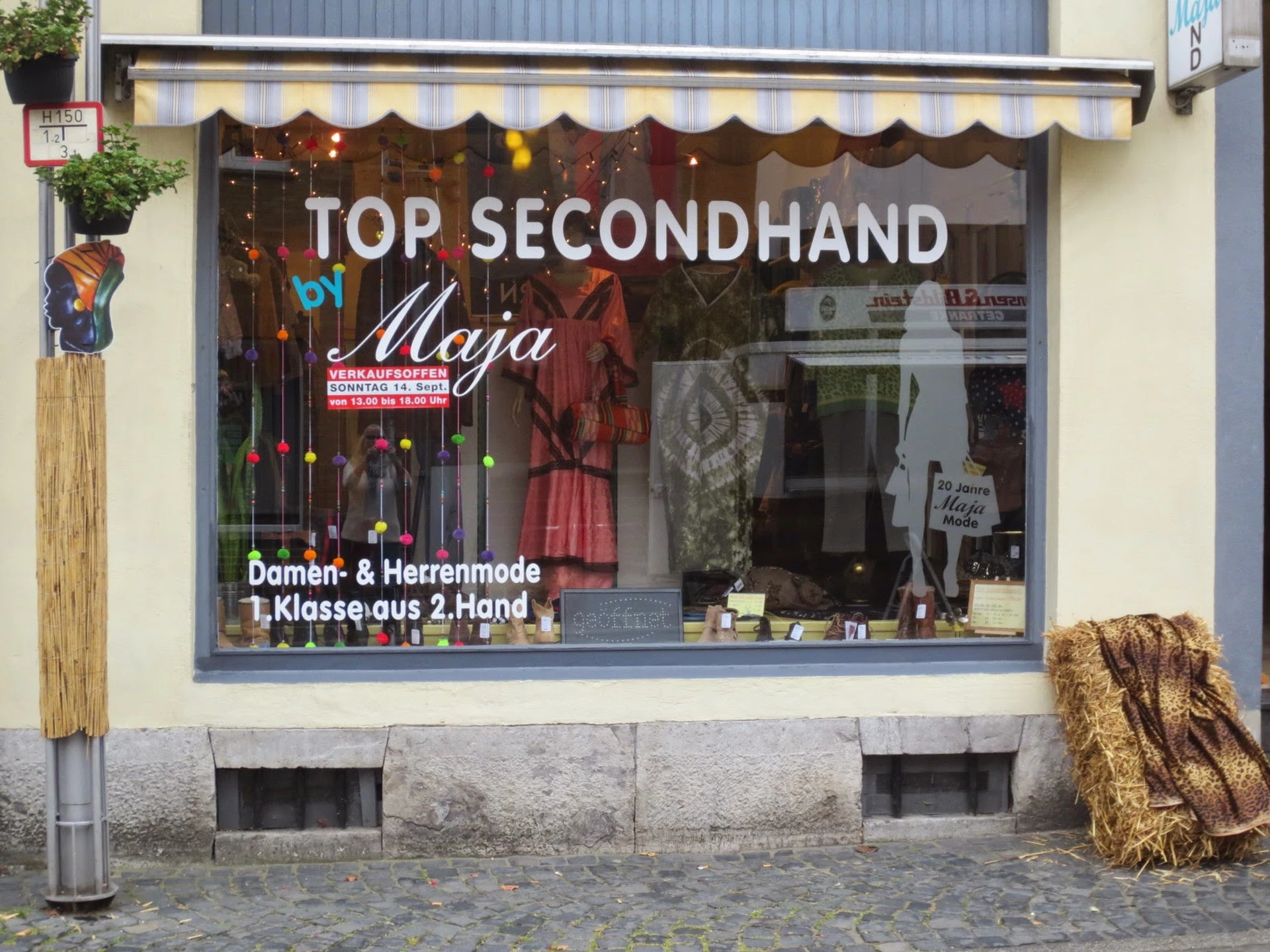 Kringloopwinkel Secondhand - Damen- & Herrenmoden Bei Maja in Heinsberg
