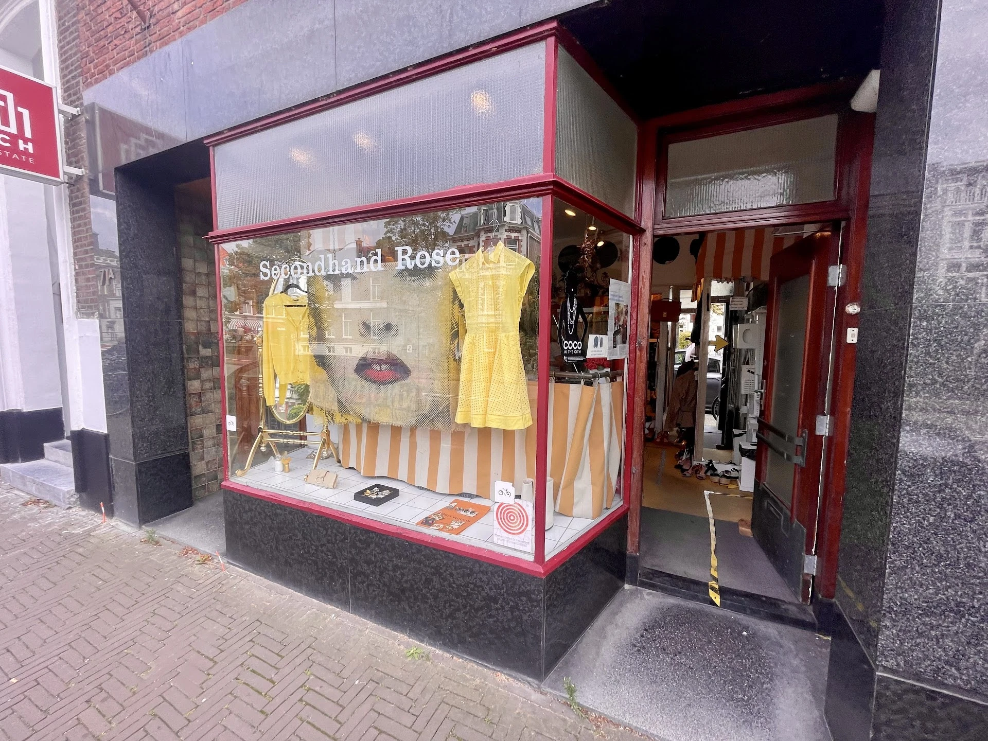 Kringloopwinkel Kringloopwinkel Secondhand Rose in Den Haag