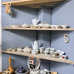 Bezoeker foto van Secondhand Treasures by Joyce in Born