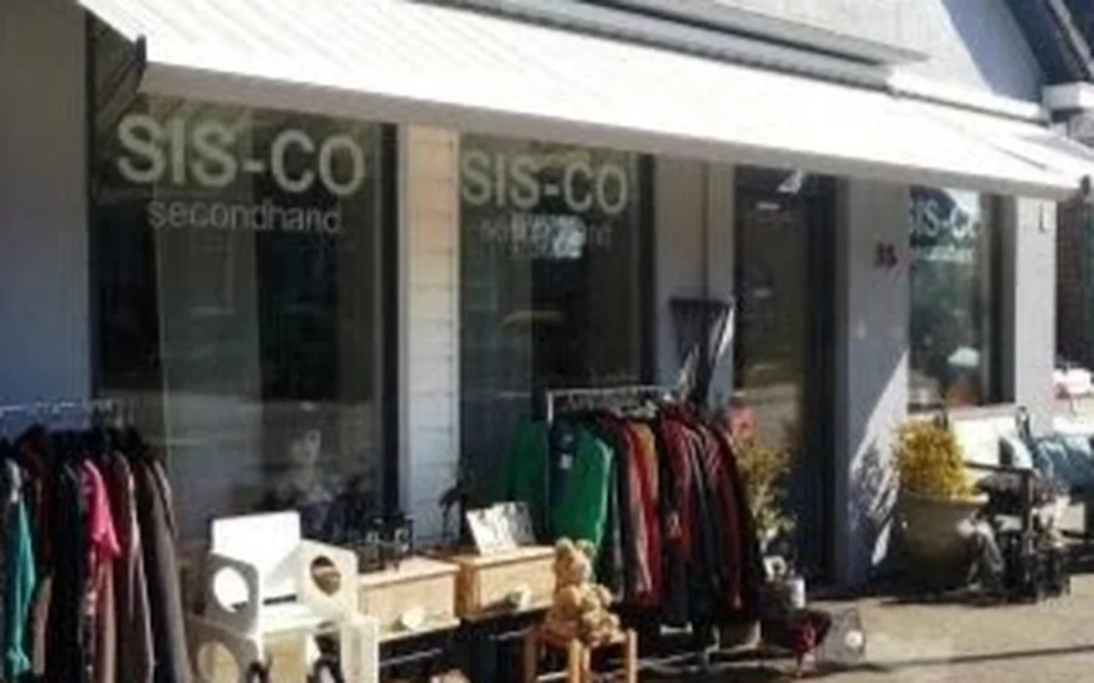 Kringloopwinkel Kringloopwinkel sis-co secondhand in Bad Nieuweschans