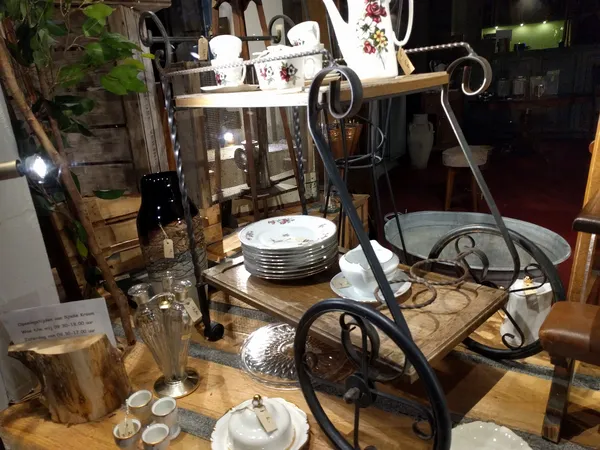 Kringloopwinkel Kringloopwinkel Sjieke Kraom in Beek