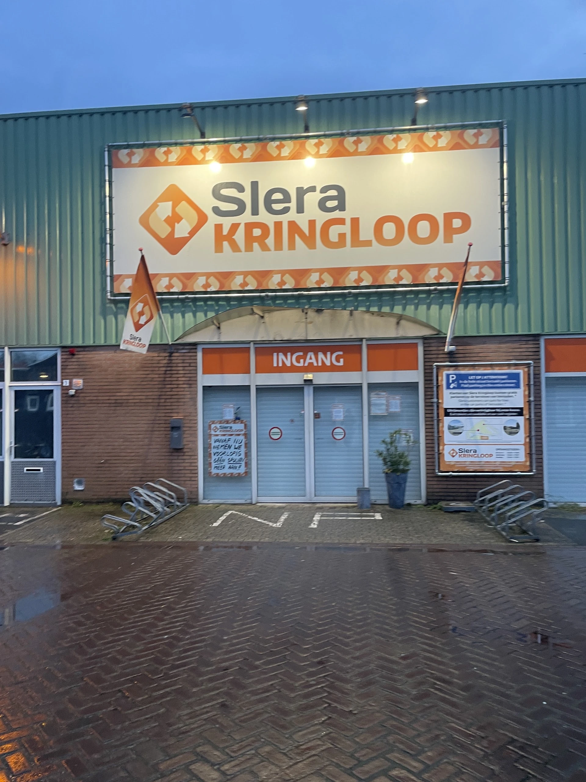 Kringloopwinkel Slera Kringloop - De Uniekste koopjes (Gesloten) in Eindhoven