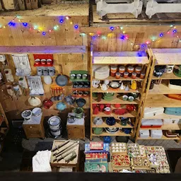 Bezoeker foto van Kringloopwinkel Smeerling Antiek & Restauratie in Onstwedde