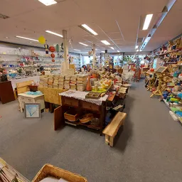 Bezoeker foto van Kringloopwinkel Sneupershonk in Haulerwijk