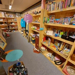 Bezoeker foto van Kringloopwinkel Sneupershonk in Haulerwijk