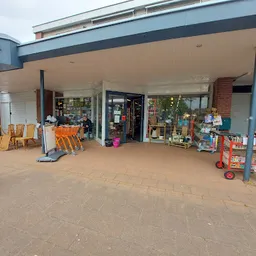 Bezoeker foto van Kringloopwinkel Sneupershonk in Haulerwijk