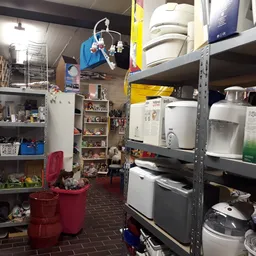 Kringloopwinkel Kringloopwinkel Snuffelcorner Rhenen in Rhenen