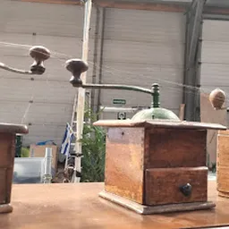 Bezoeker foto van Kringloopwinkel Snuffelhoeve in Koudekerke