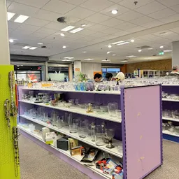 Bezoeker foto van Snuffelmug Kringloopwarenhuis in Haarlem