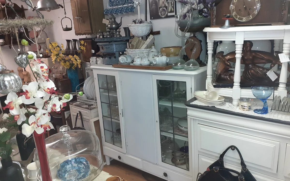 Kringloopwinkel Kringloopwinkel snuffelschuur in Doorwerth