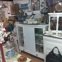 Kringloopwinkel Kringloopwinkel snuffelschuur in Doorwerth