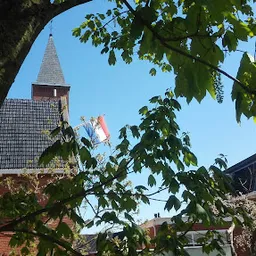 Bezoeker foto van Kringloopwinkel Snuffelschuur Enumatil in Enumatil