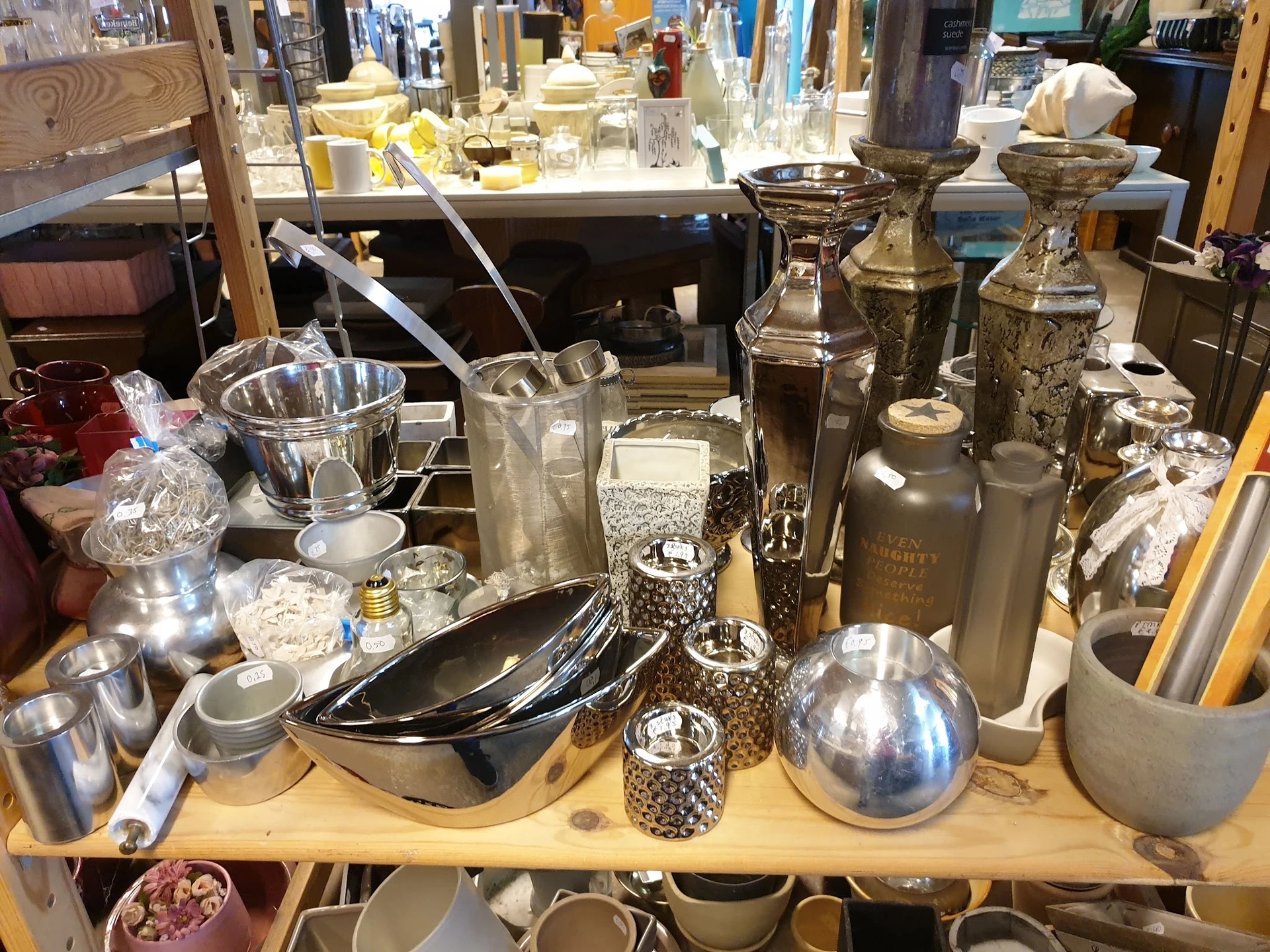 Bezoeker foto van Kringloopwinkel Snuffelshop Wezep in Wezep