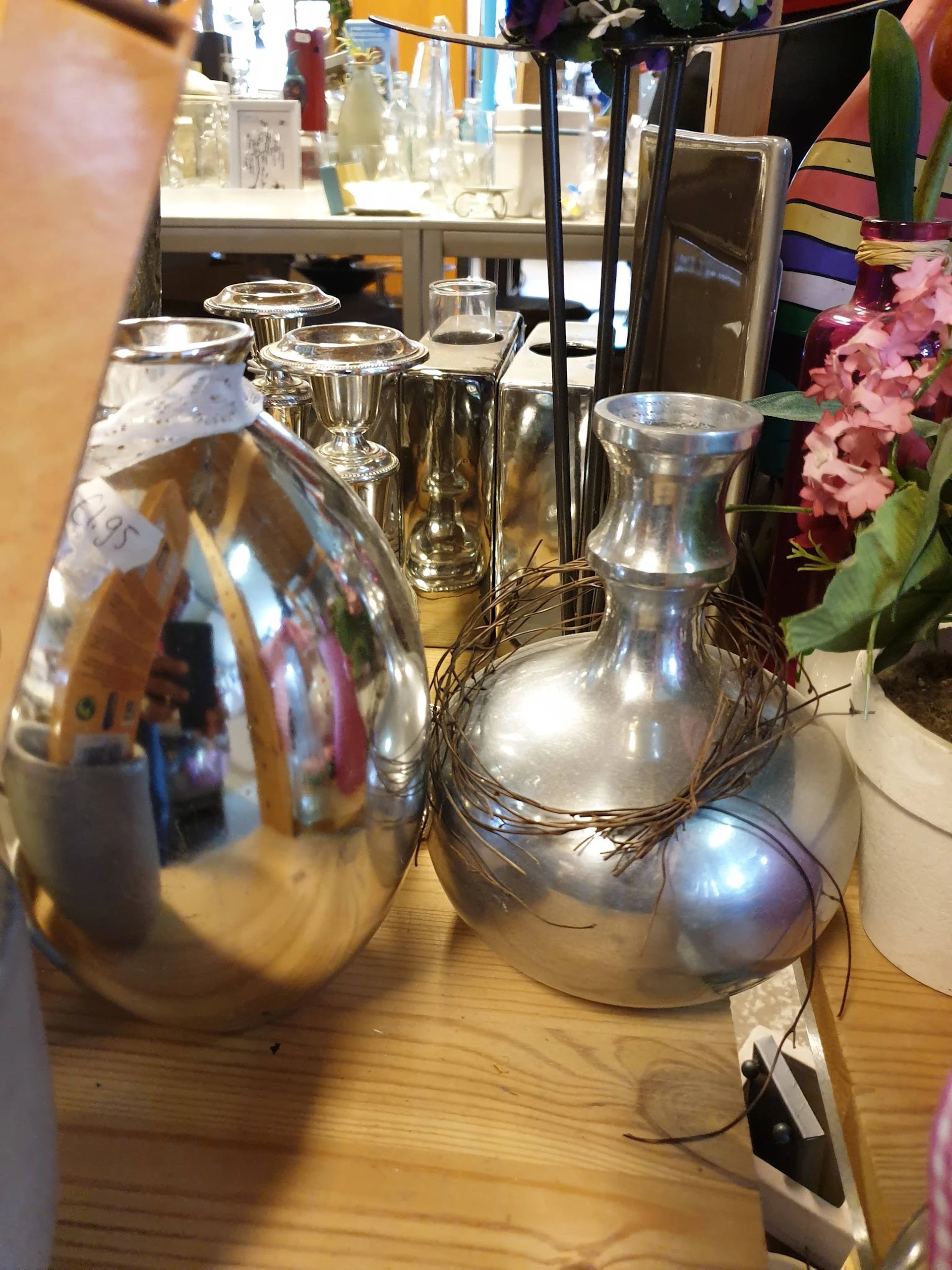 Bezoeker foto van Kringloopwinkel Snuffelshop Wezep in Wezep