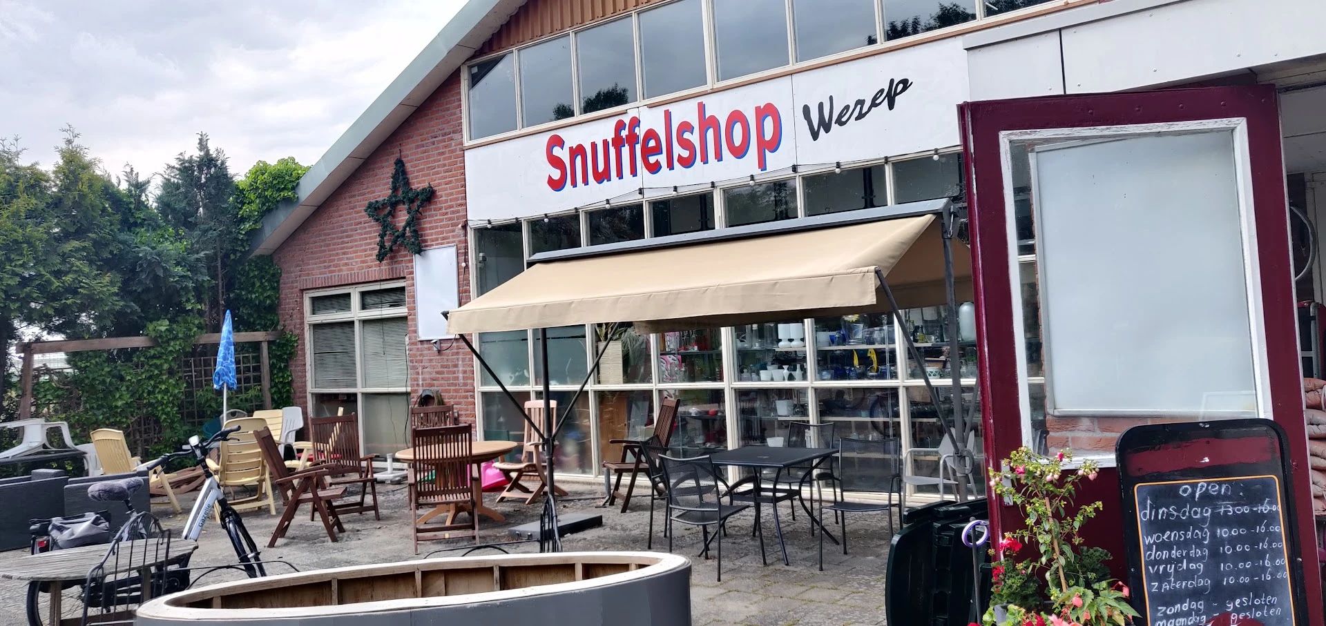 Kringloopwinkel Kringloopwinkel Snuffelshop Wezep in Wezep