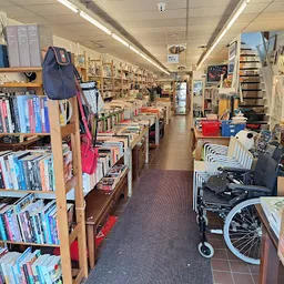 Bezoeker foto van Kringloopwinkel Snuffelwinkel De Burcht in Oost-Souburg