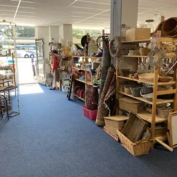 Bezoeker foto van Kringloopwinkel St. Woord en Daad in Harderwijk