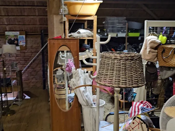 Kringloopwinkel Kringloopwinkel St. Woord en Daad in Noordeloos