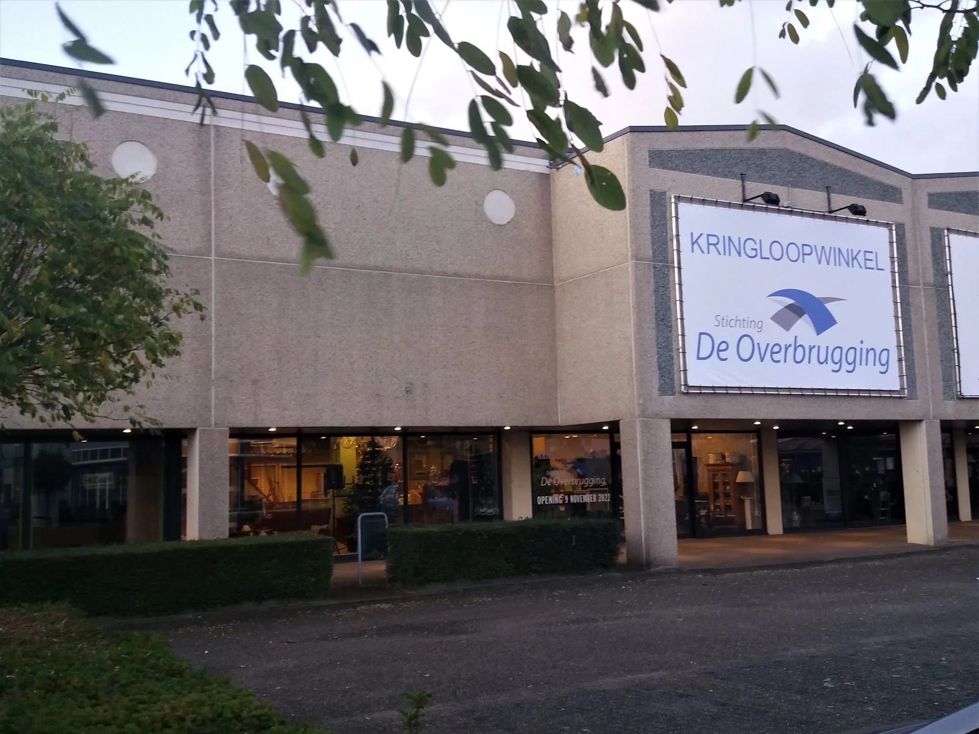 Kringloopwinkel Kringloopwinkel Stichting 2e Hands een 2e Kans in Oud-Beijerland