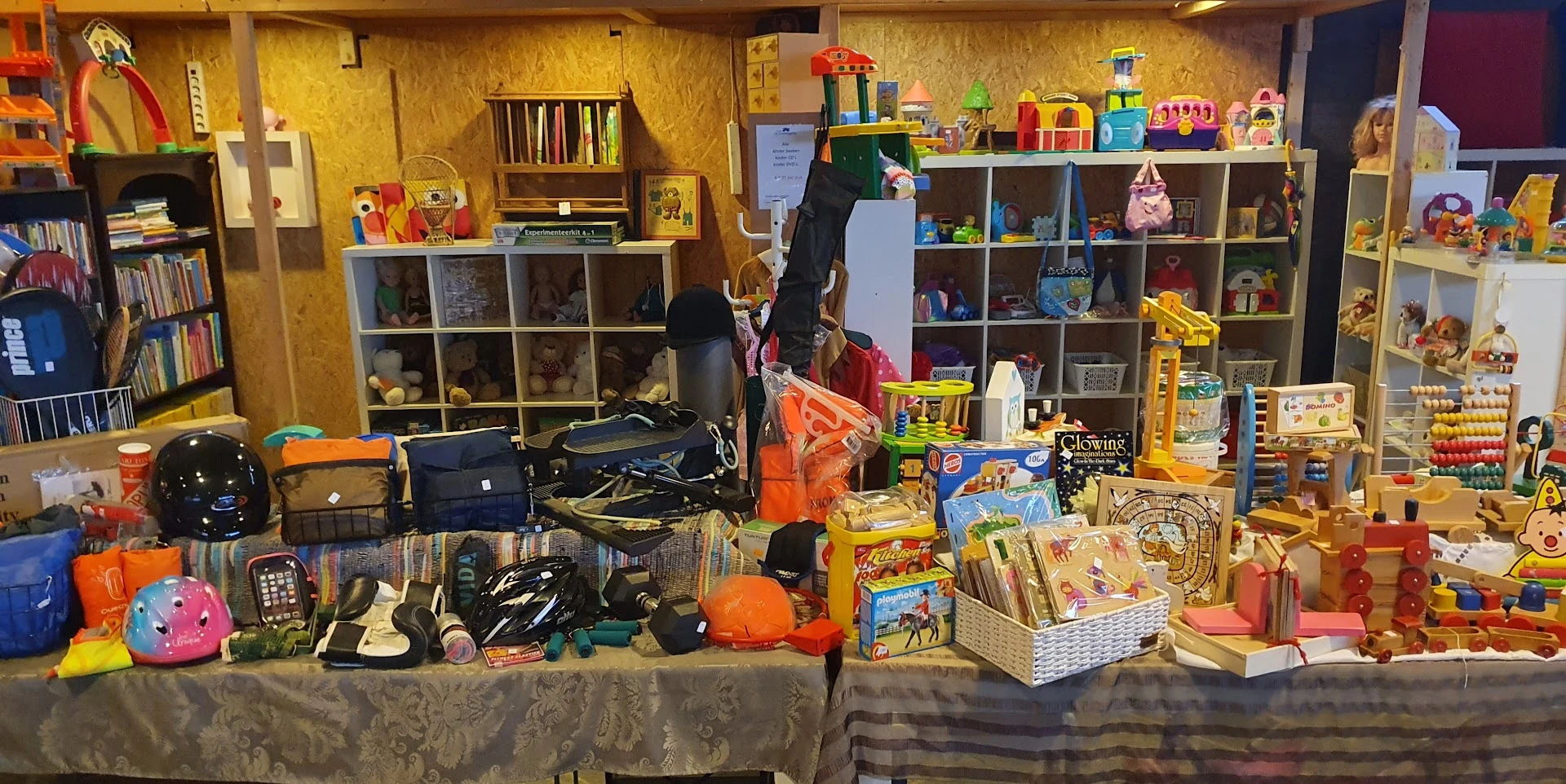 Kringloopwinkel Kringloopwinkel Stichting 2e Hands een 2e Kans in Oud-Beijerland