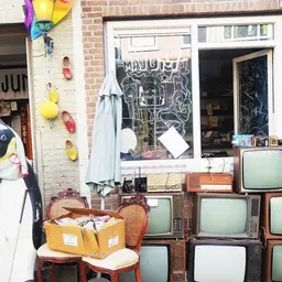 Kringloopwinkel Kringloopwinkel Stichting De Majum in Rotterdam