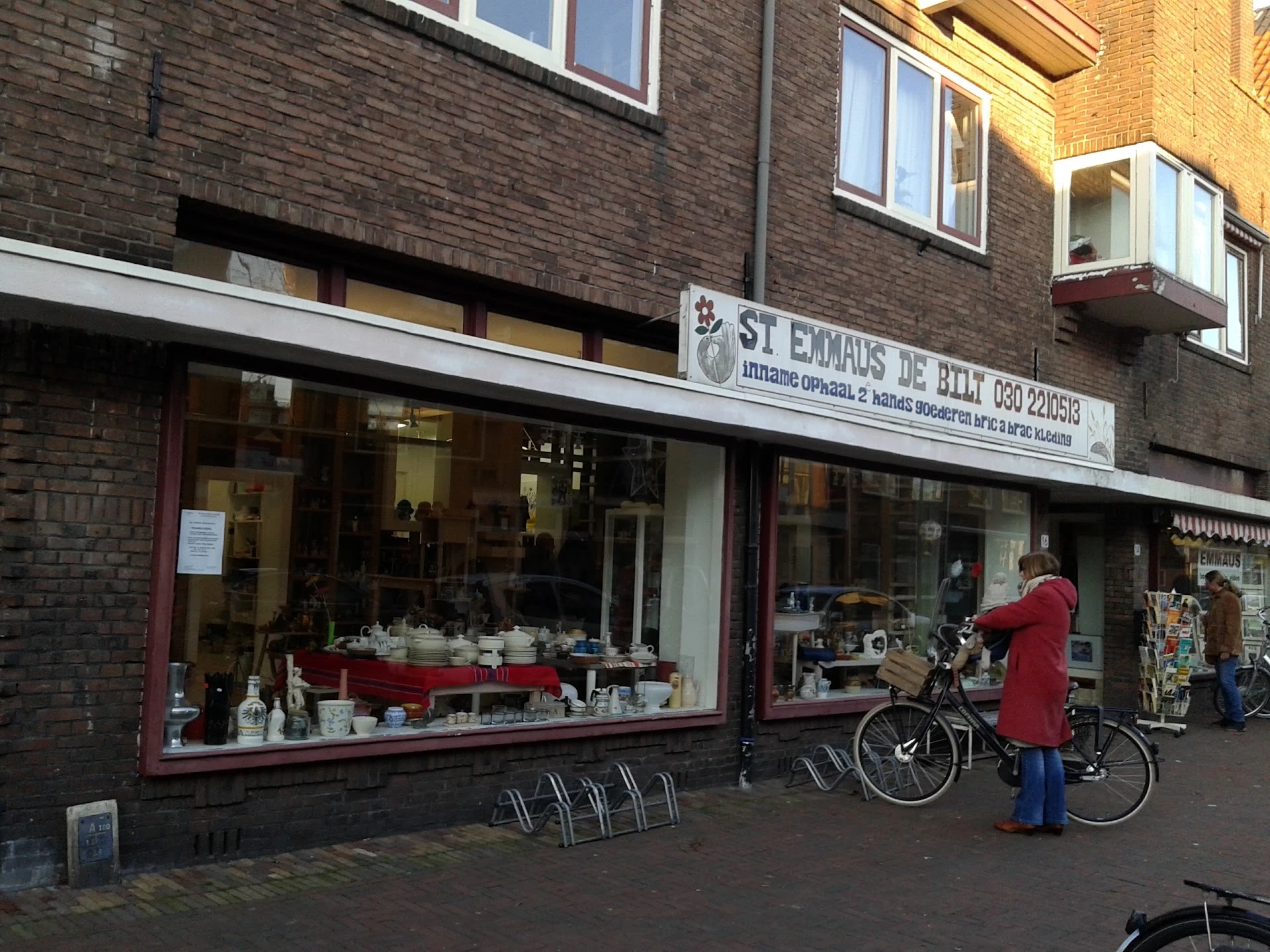 Kringloopwinkel Kringloopwinkel Stichting Emmaus De Bilt in De Bilt