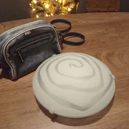 Bezoeker foto van Kringloopwinkel Stichting Emmaus Gouda in Gouda