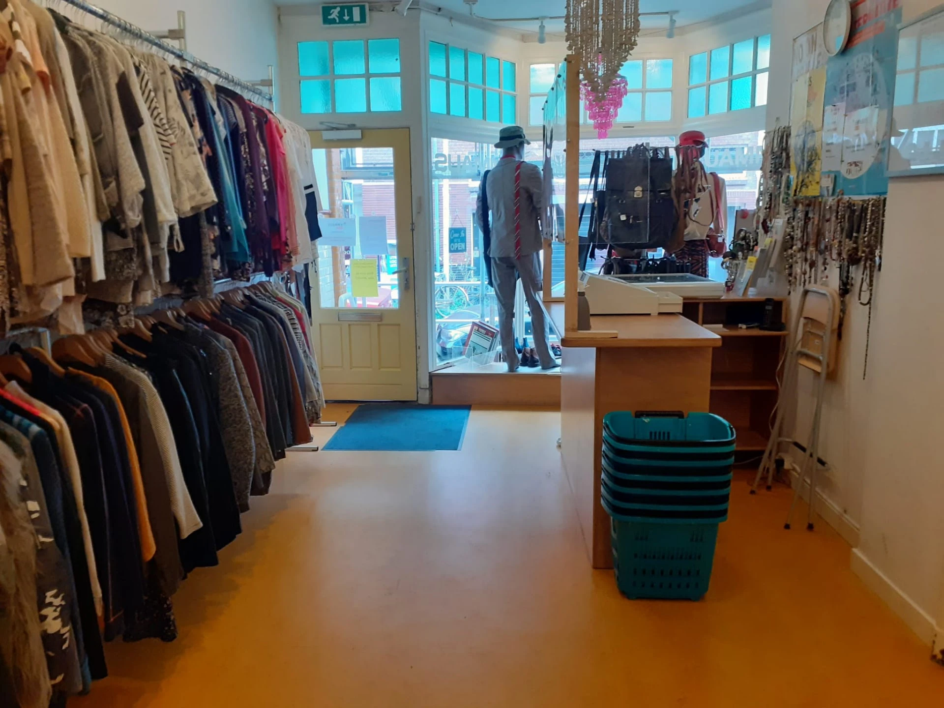 Kringloopwinkel Kringloopwinkel Stichting Emmaus Utrecht in Utrecht