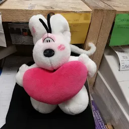 Bezoeker foto van Kringloopwinkel Stichting Goed Gevoel in Beilen