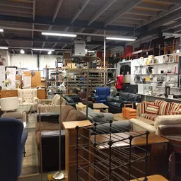 Bezoeker foto van Stichting Kringloop Alphen aan den Rijn in Alphen aan den Rijn