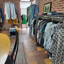 Bezoeker foto van Stichting kringloop Hierden in Hierden