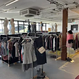 Bezoeker foto van Stichting Kringloopbedrijf Delft in Delft