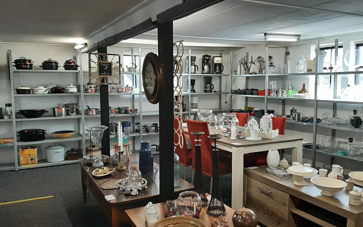 Kringloopwinkel Stichting Kringloopcentrum De Liemers in Zevenaar